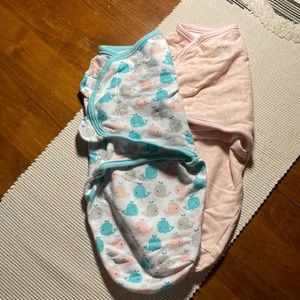 2 SwaddleMe swaddles